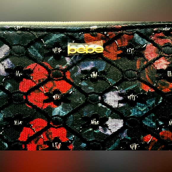 NWOT BEBE Cosmetics Pouch & Bag Charm - Picture 2 of 7